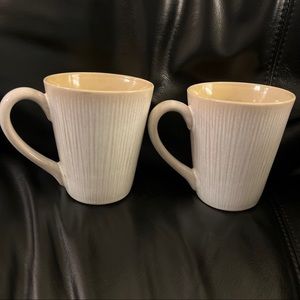 SET OF 2 Joseph Abboud ILLUSION WHITE MUG STRIPED CREAM IVORY WHITE RARE MINT